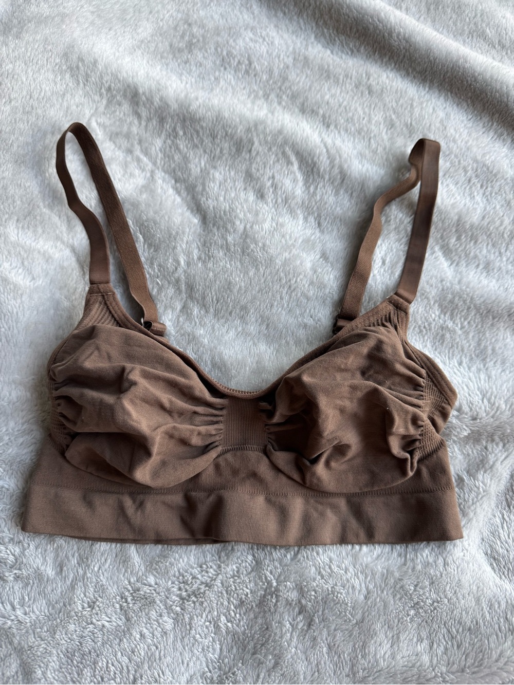 SKIMS NWOT Brown Seamless Sculpt Bralette with Adjustable Straps - S/M